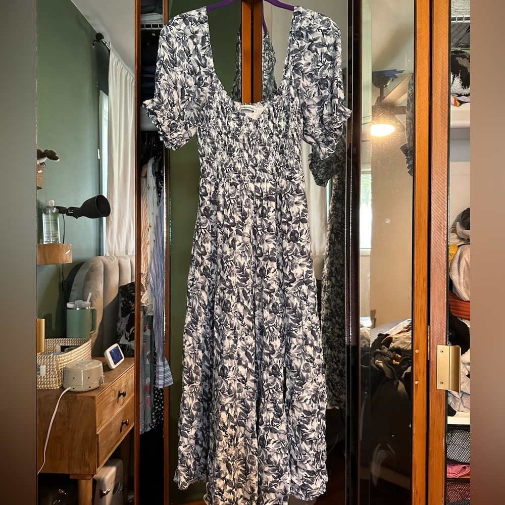 Abercrombie dress size small